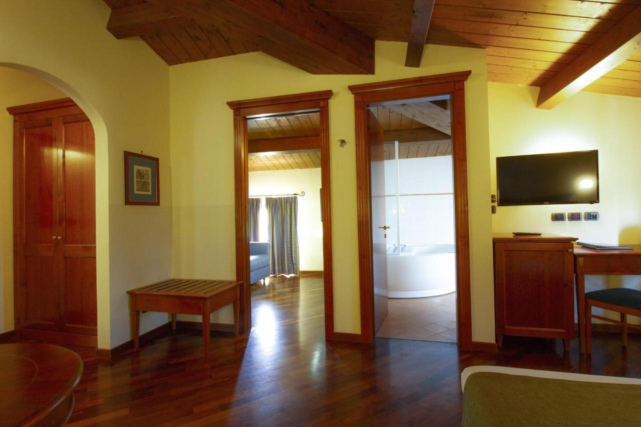 Relais La Corte Di Беттона Экстерьер фото