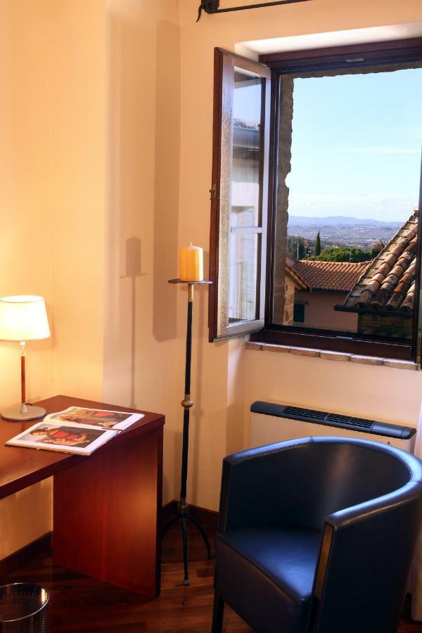 Relais La Corte Di Беттона Экстерьер фото